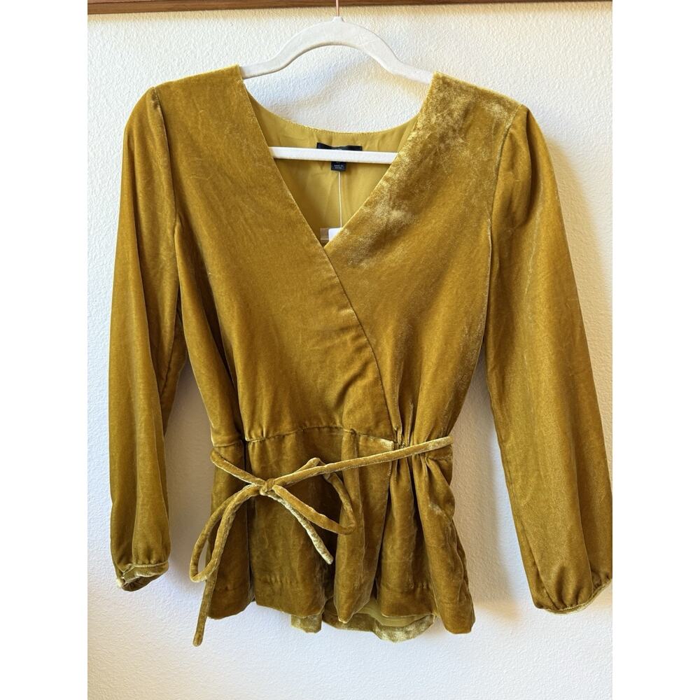 NWT J Crew gold velvet peplum top silky lining puff sleeves bracelet cuffs 4P